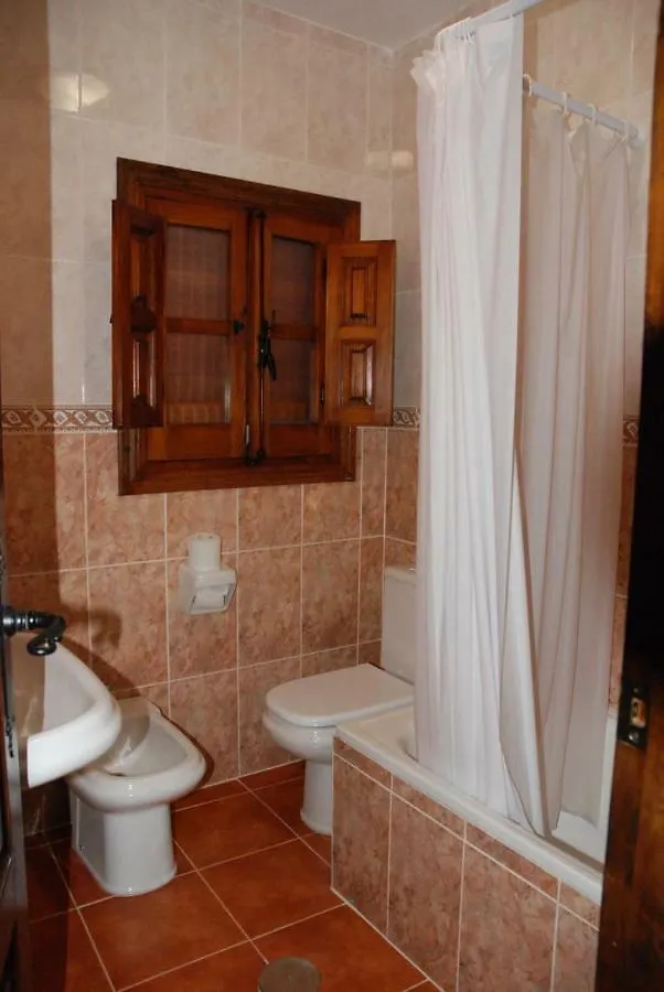 Alojamiento Rural La Ermita Bubion 0*,