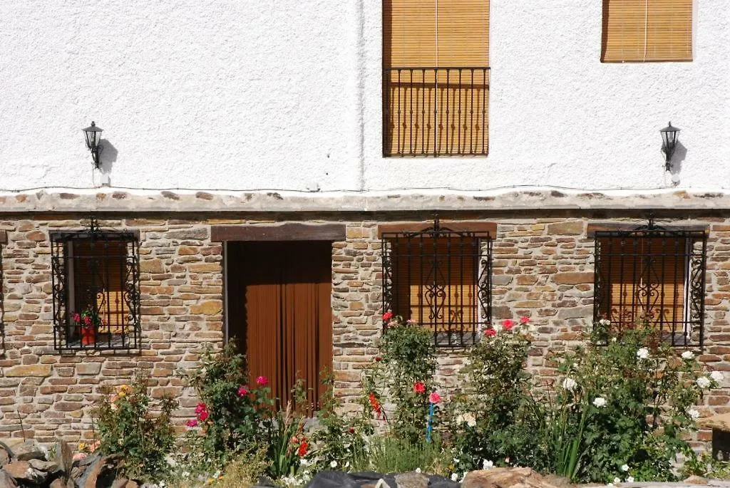 Alojamiento Rural La Ermita Bubion