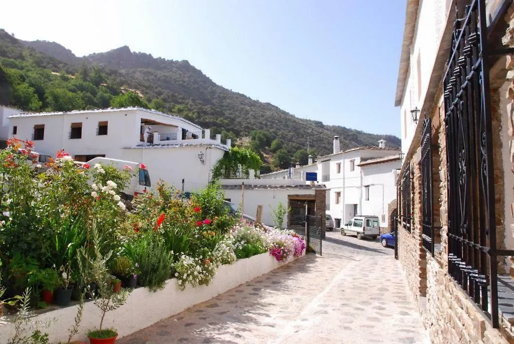 Country house Alojamiento Rural La Ermita Bubion